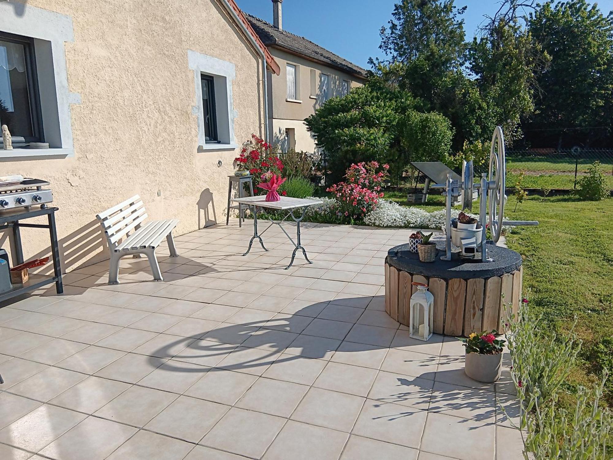 Bed and Breakfast La Guette Cercy-la-Tour Esterno foto